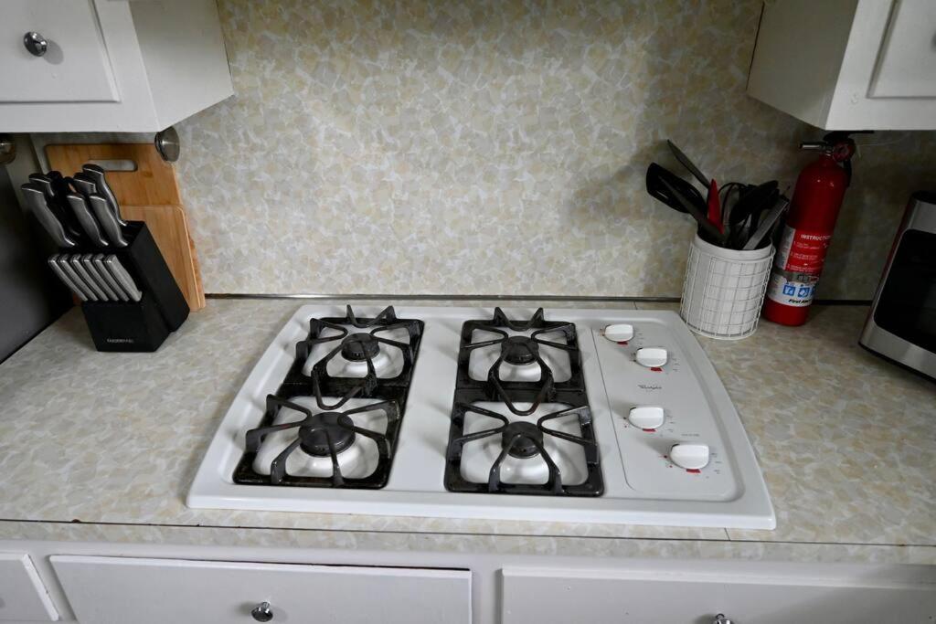 Bright & Cozy 2Nd Floor Apartment Close To Nyc Bloomfield المظهر الخارجي الصورة