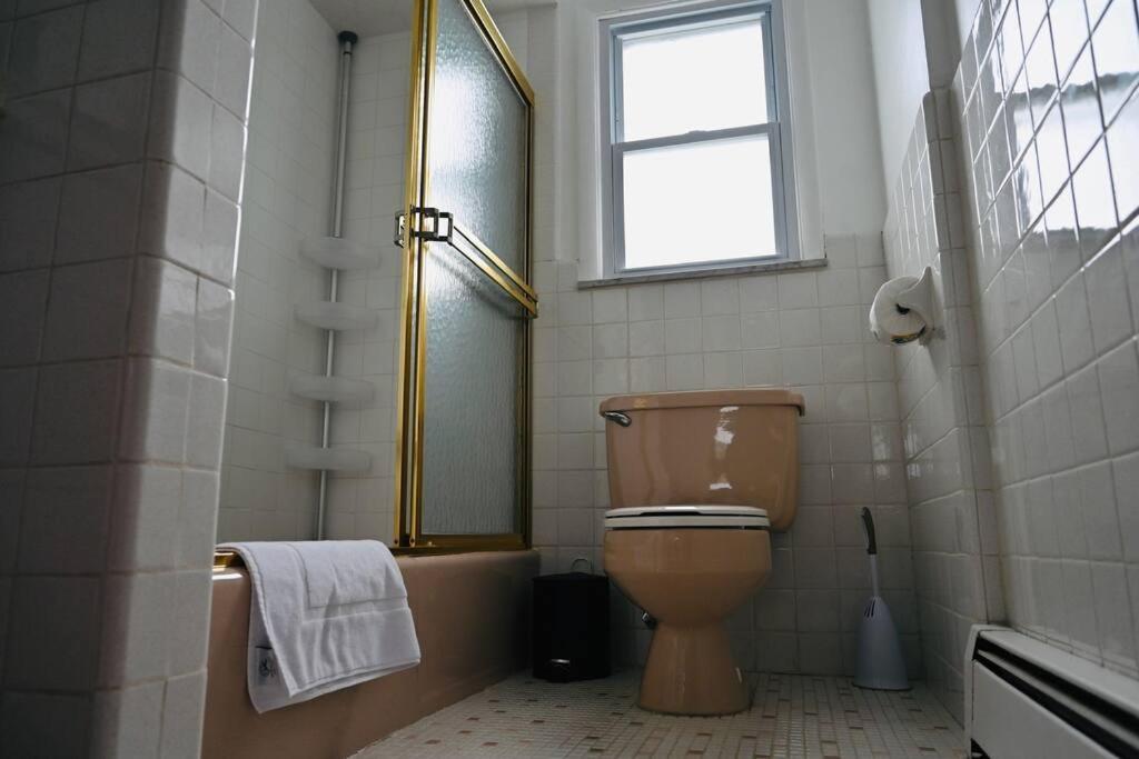 Bright & Cozy 2Nd Floor Apartment Close To Nyc Bloomfield المظهر الخارجي الصورة