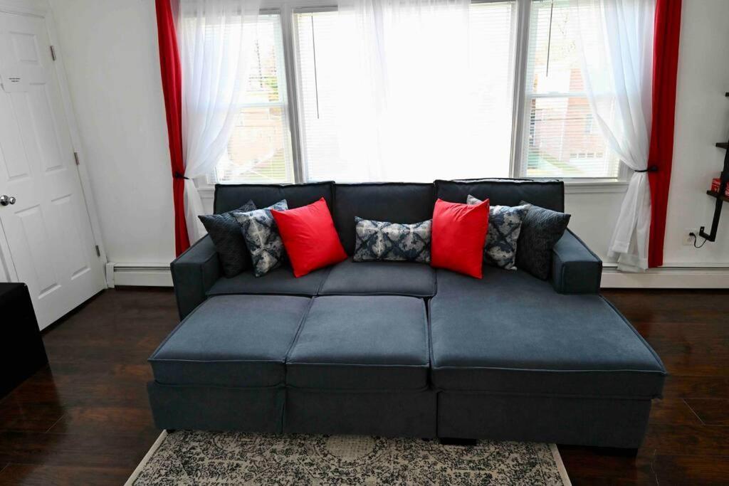 Bright & Cozy 2Nd Floor Apartment Close To Nyc Bloomfield المظهر الخارجي الصورة