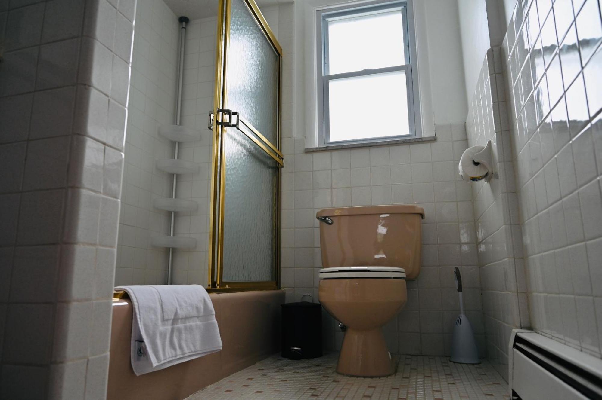 Bright & Cozy 2Nd Floor Apartment Close To Nyc Bloomfield المظهر الخارجي الصورة