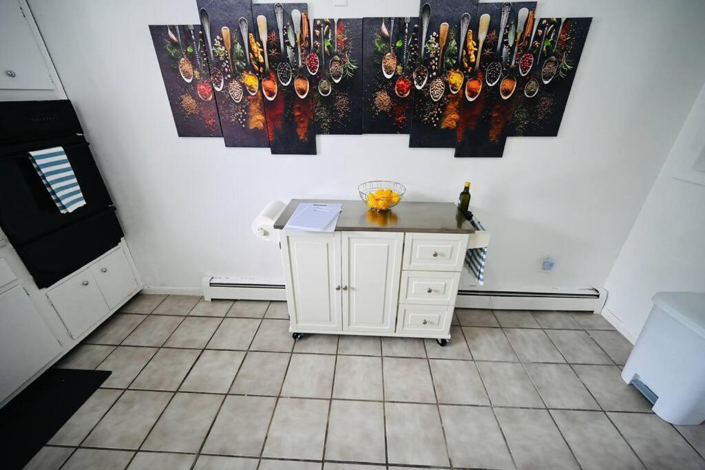 Bright & Cozy 2Nd Floor Apartment Close To Nyc Bloomfield المظهر الخارجي الصورة