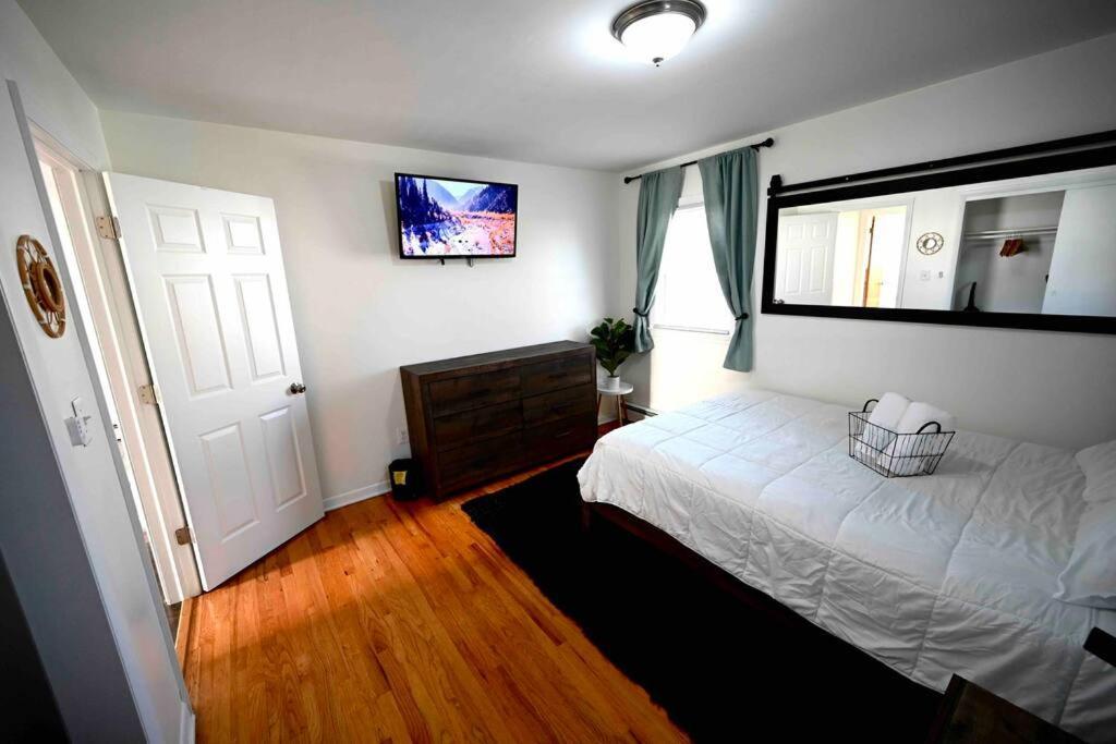 Bright & Cozy 2Nd Floor Apartment Close To Nyc Bloomfield المظهر الخارجي الصورة