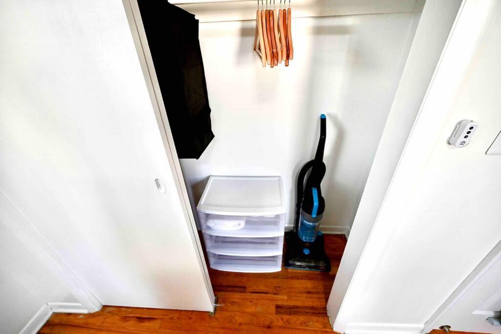 Bright & Cozy 2Nd Floor Apartment Close To Nyc Bloomfield المظهر الخارجي الصورة