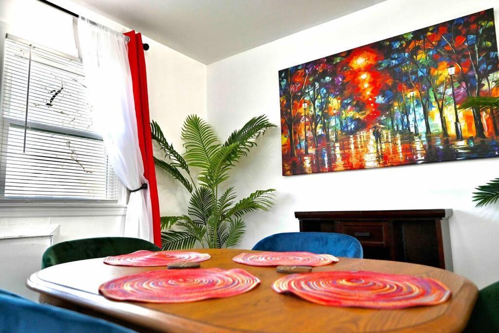 Bright & Cozy 2Nd Floor Apartment Close To Nyc Bloomfield المظهر الخارجي الصورة